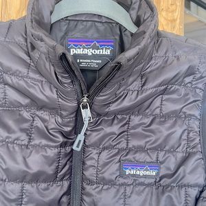 NWT - Patagonia - Black Vest - Nano Puff